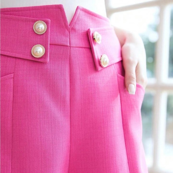 ♥️ Pearl Detail Pink Dress Shorts - Picture 6 of 8
